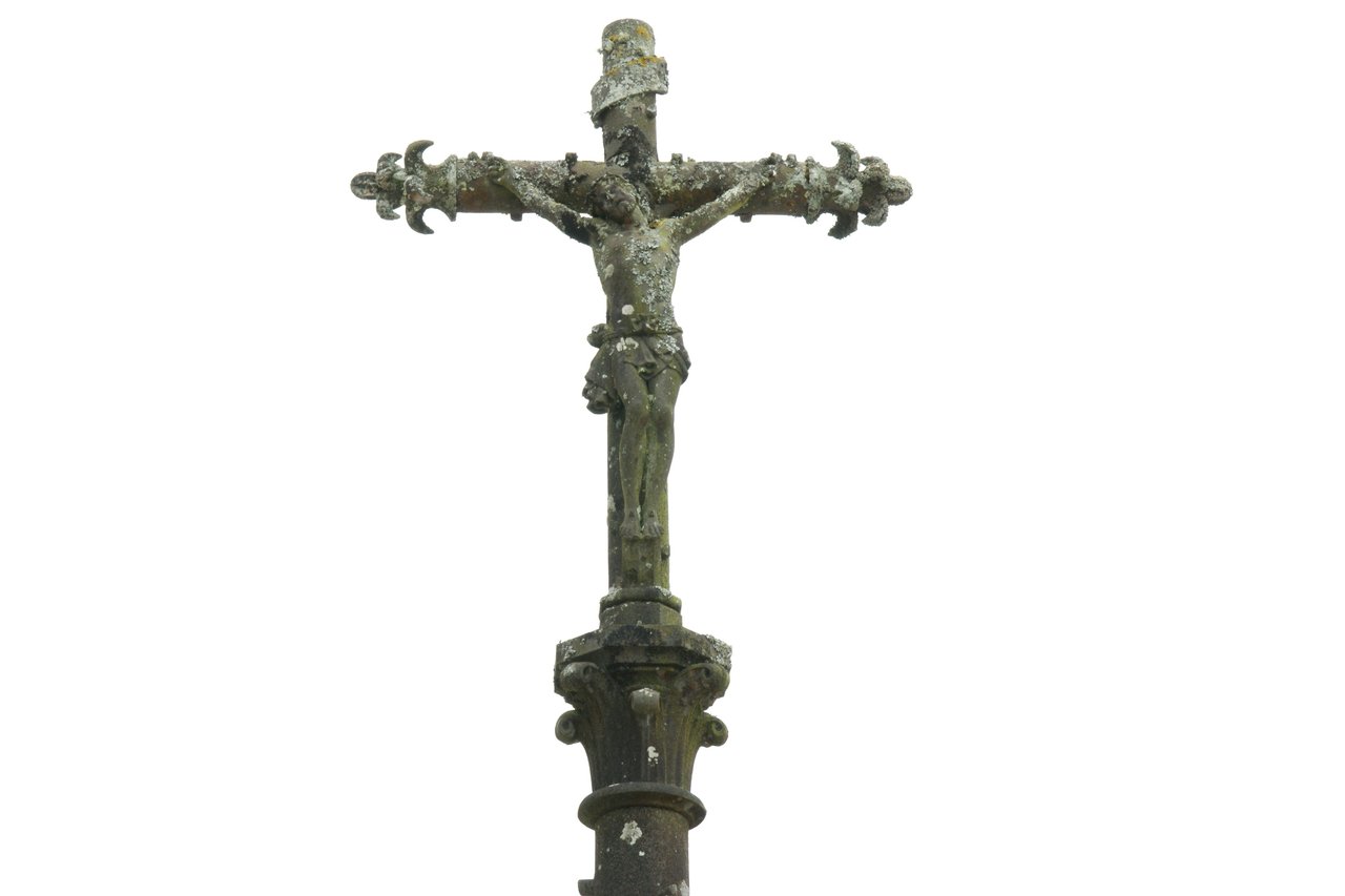 File:Croix-Menhir de Kerdanestre, Saint-Lyphard.jpg - Wikimedia Commons